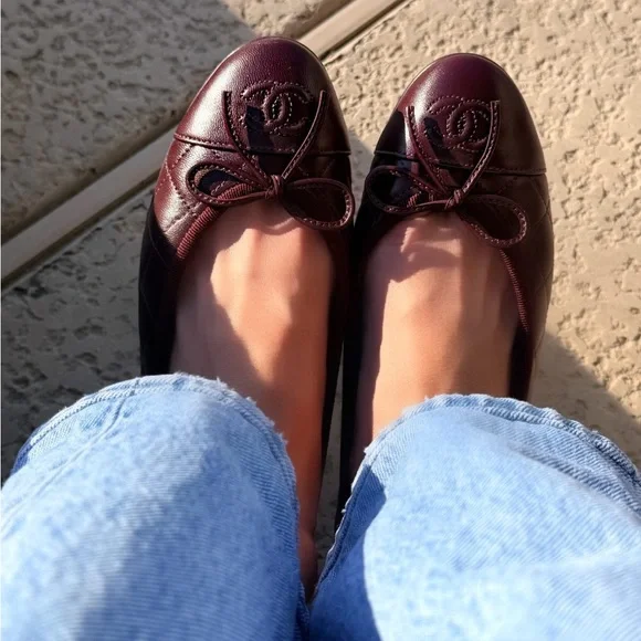 Chanel 26P Dark Burgundy Flats | Size 38 - Picture 8 of 13